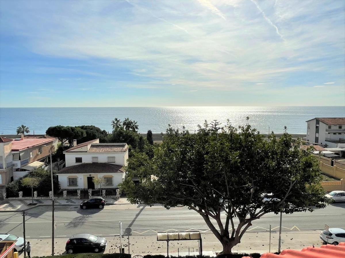 Apartamento Nebro El Rincon Torre de Benagalbon Luaran gambar